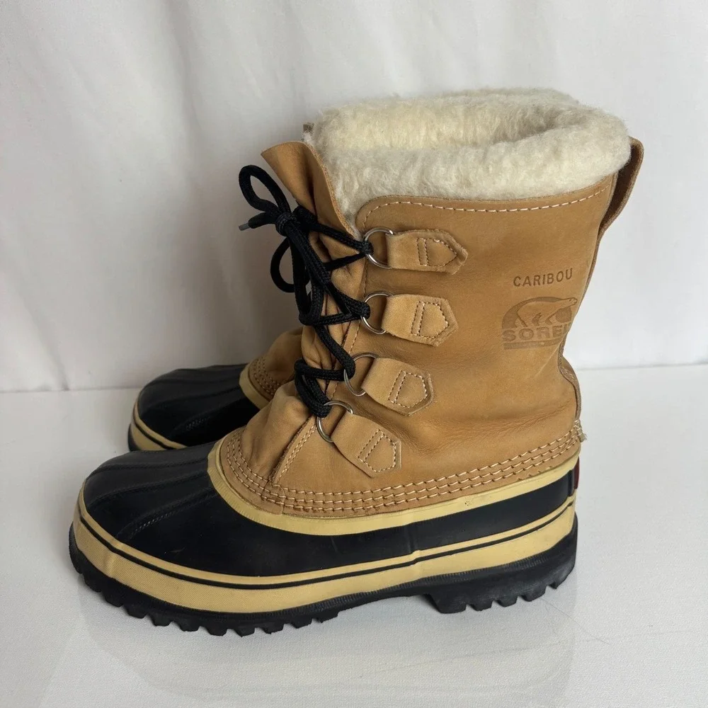 Sorel Caribou Men 9 Winter Boots Made in Canada Leather Waterproof Snow Boots